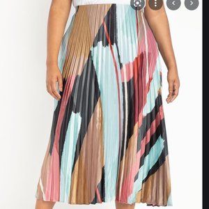 Plus Size Pleated Skirt